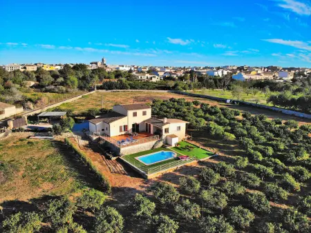 Location gite à Can Picafort, Charmante maison rustique avec piscine privée à Muro