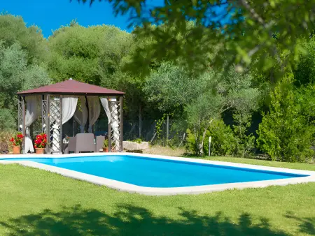 Finca familiale à Alcúdia : 2 chambres, piscine, jardin spacieux - Photo 1