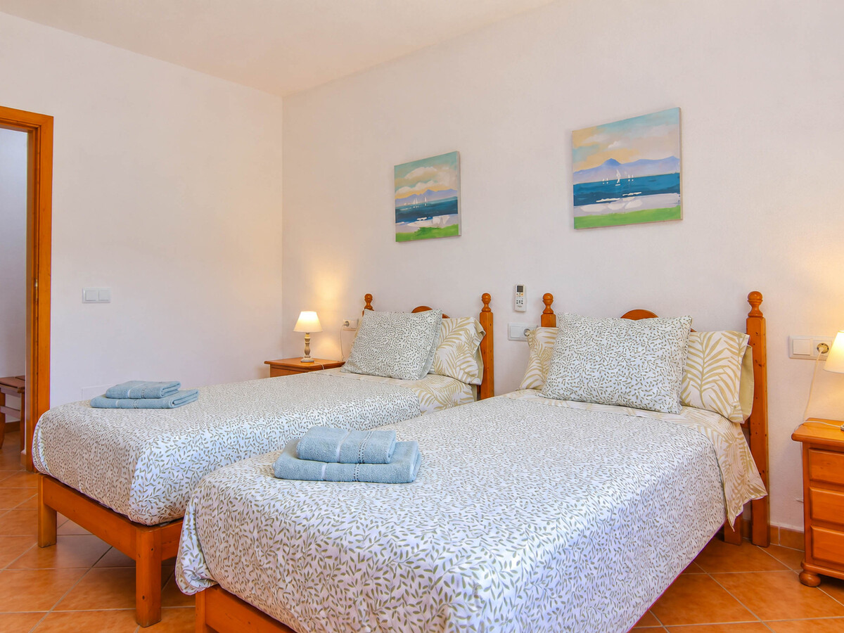 Gîte 4 chambres, piscine 10x5m, 16 min des plages - Photo 14