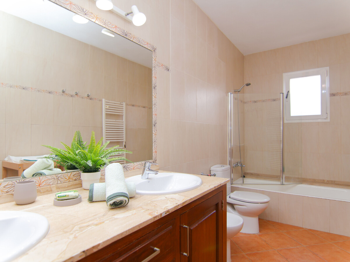 Gîte 4 chambres, piscine 10x5m, 16 min des plages - Photo 16