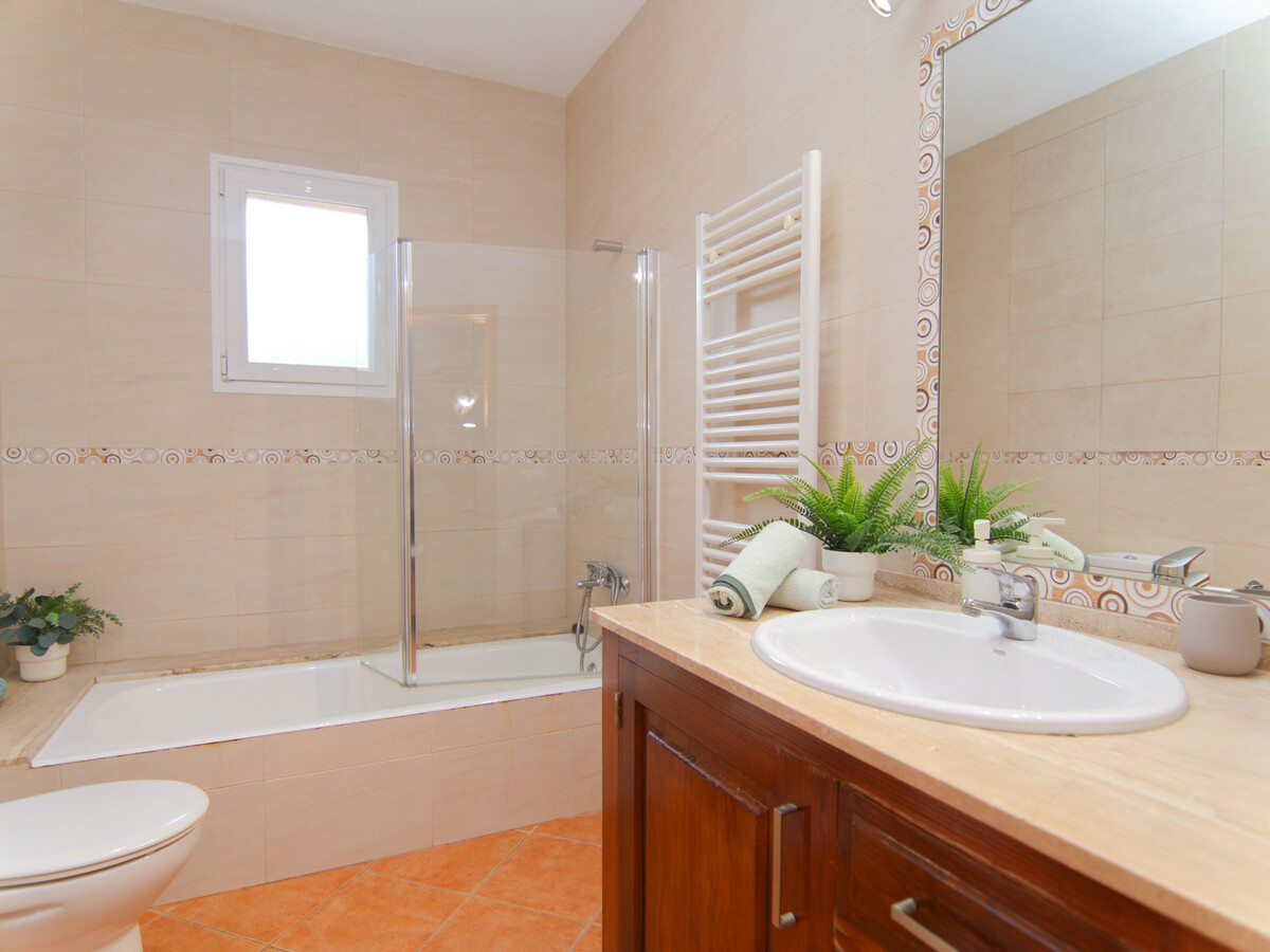 Gîte 4 chambres, piscine 10x5m, 16 min des plages - Photo 17