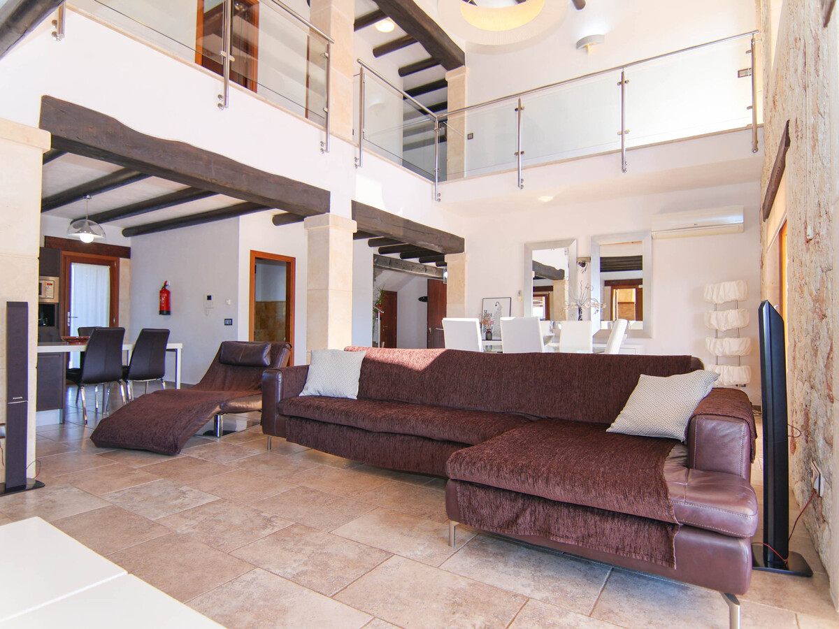 Villa moderne 250m² avec piscine 12x6m à Sa Pobla - Photo 12