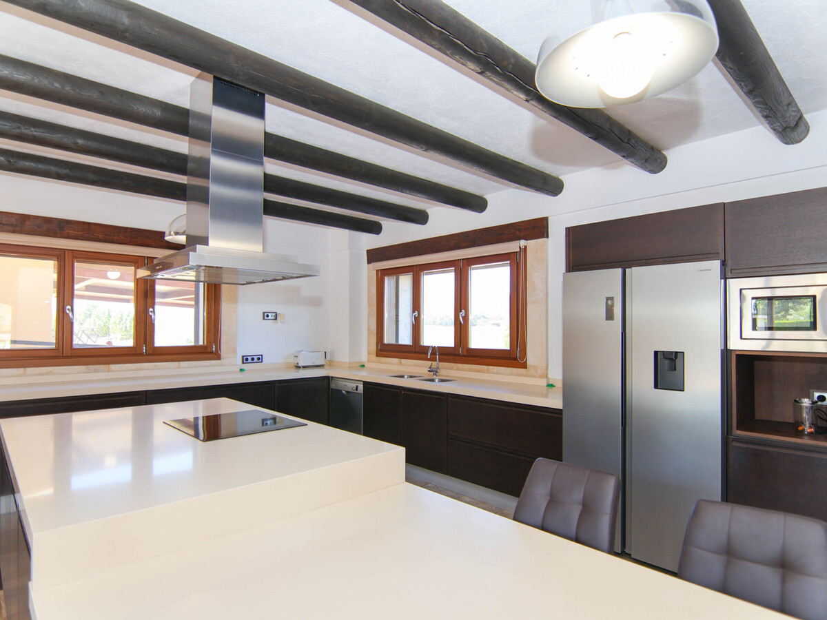 Villa moderne 250m² avec piscine 12x6m à Sa Pobla - Photo 18