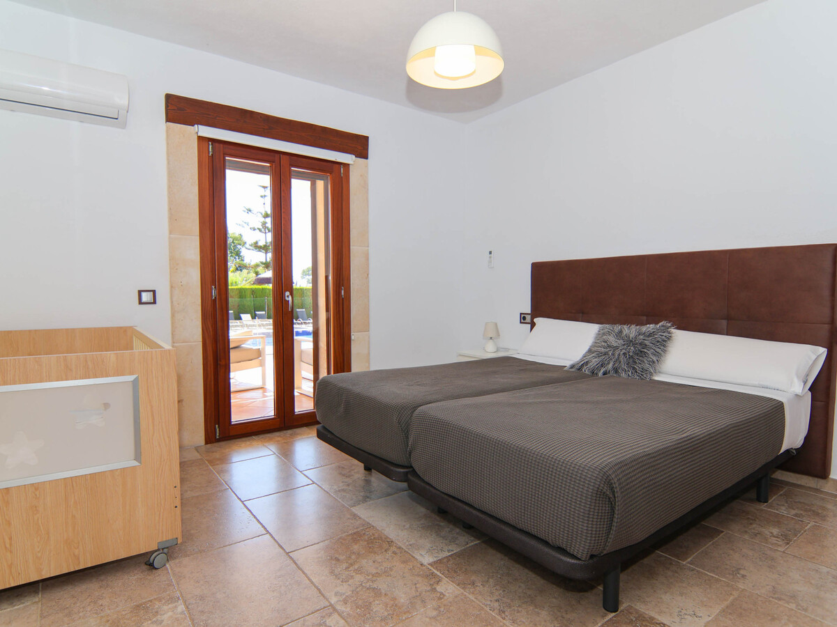 Villa moderne 250m² avec piscine 12x6m à Sa Pobla - Photo 28