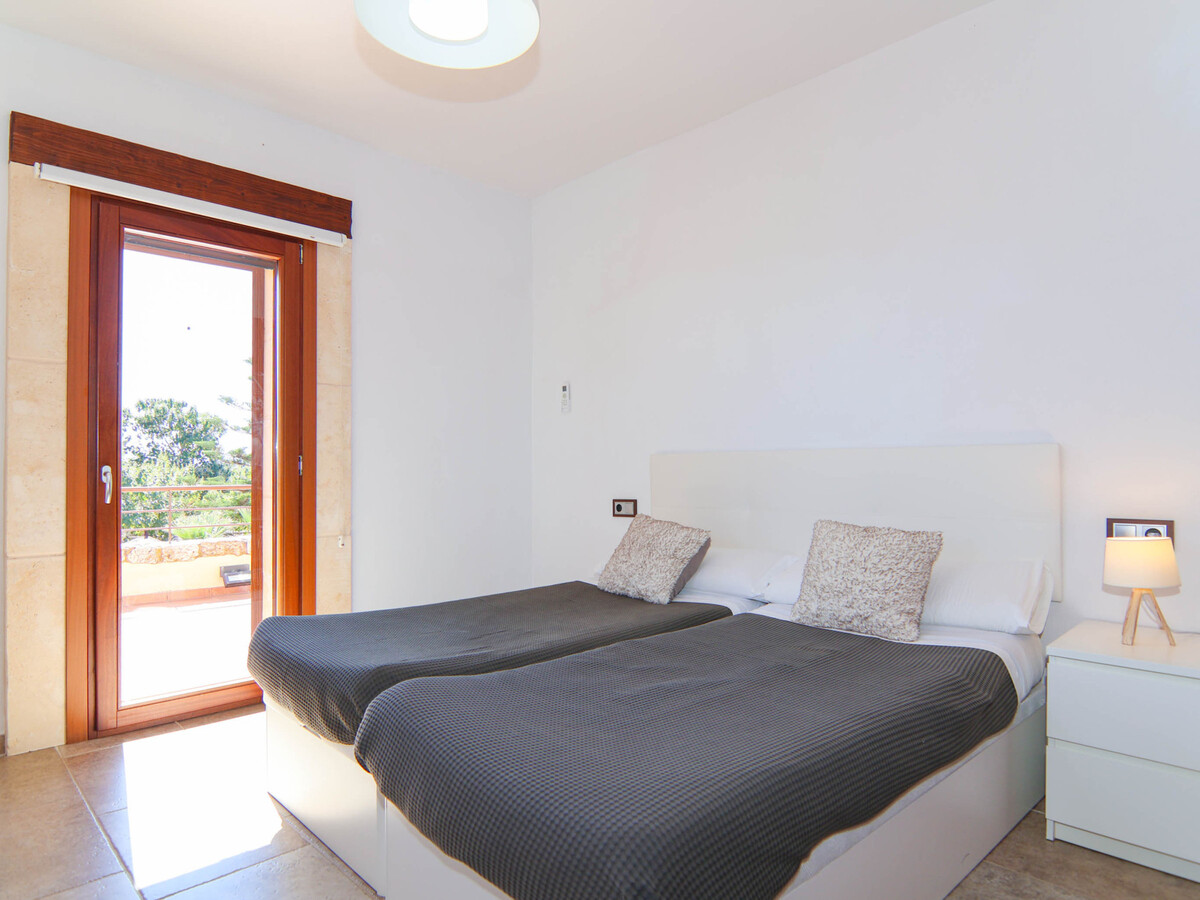 Villa moderne 250m² avec piscine 12x6m à Sa Pobla - Photo 31