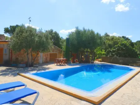 Location gite à Campos, Belle finca à Campos pour 3 pers. avec piscine privée