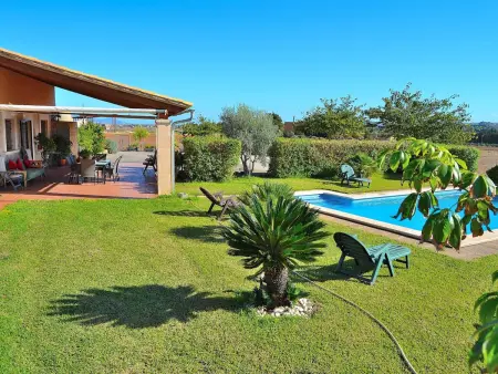 Gîte 2 chambres avec piscine 11x5 m, jardin 500m² : photo 2