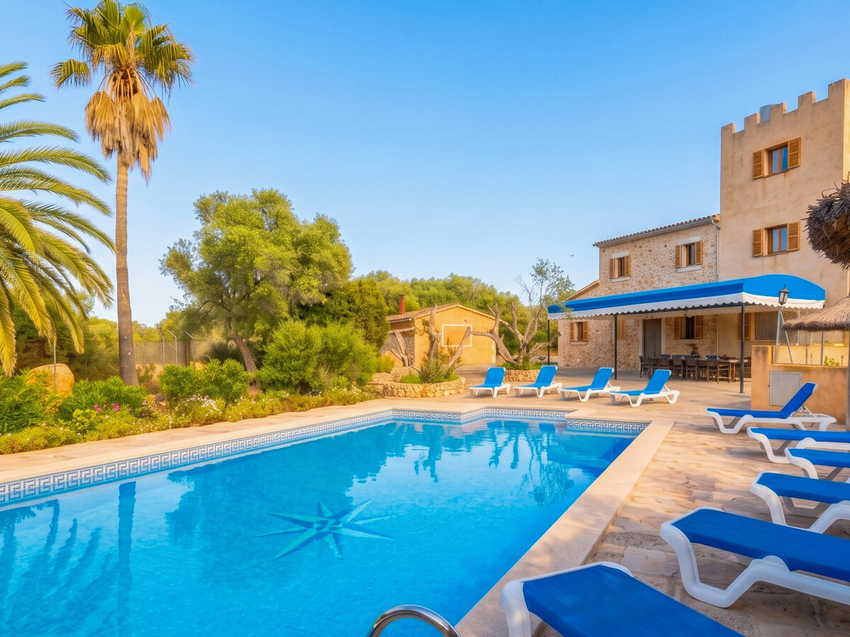 Villa rustique Campos, 5 ch., piscine 6x12m - Photo 1