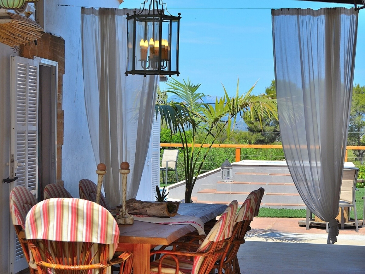 Maison rustique à Muro, 130 m², piscine et jacuzzi - Photo 7