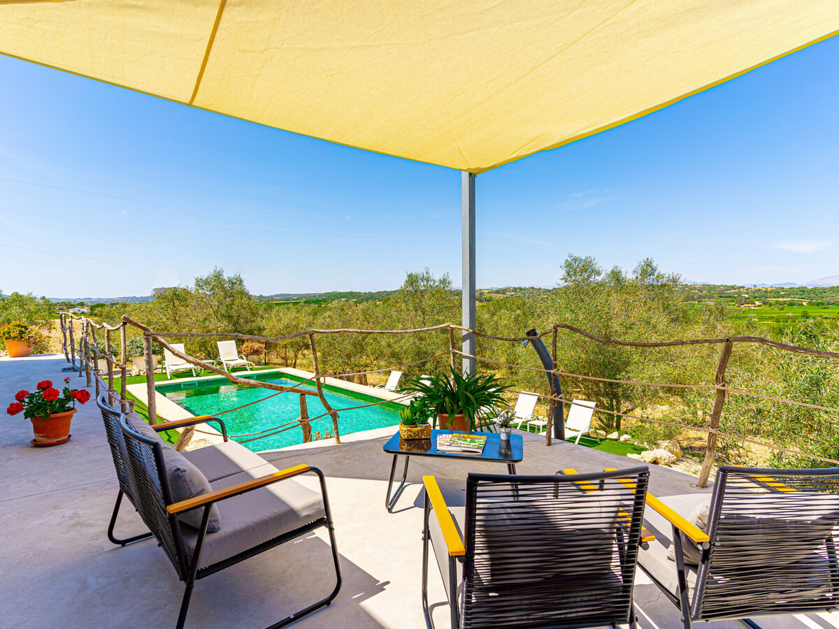 Caluix, villa en pierre avec piscine 8×4 à Sineu - Photo 2