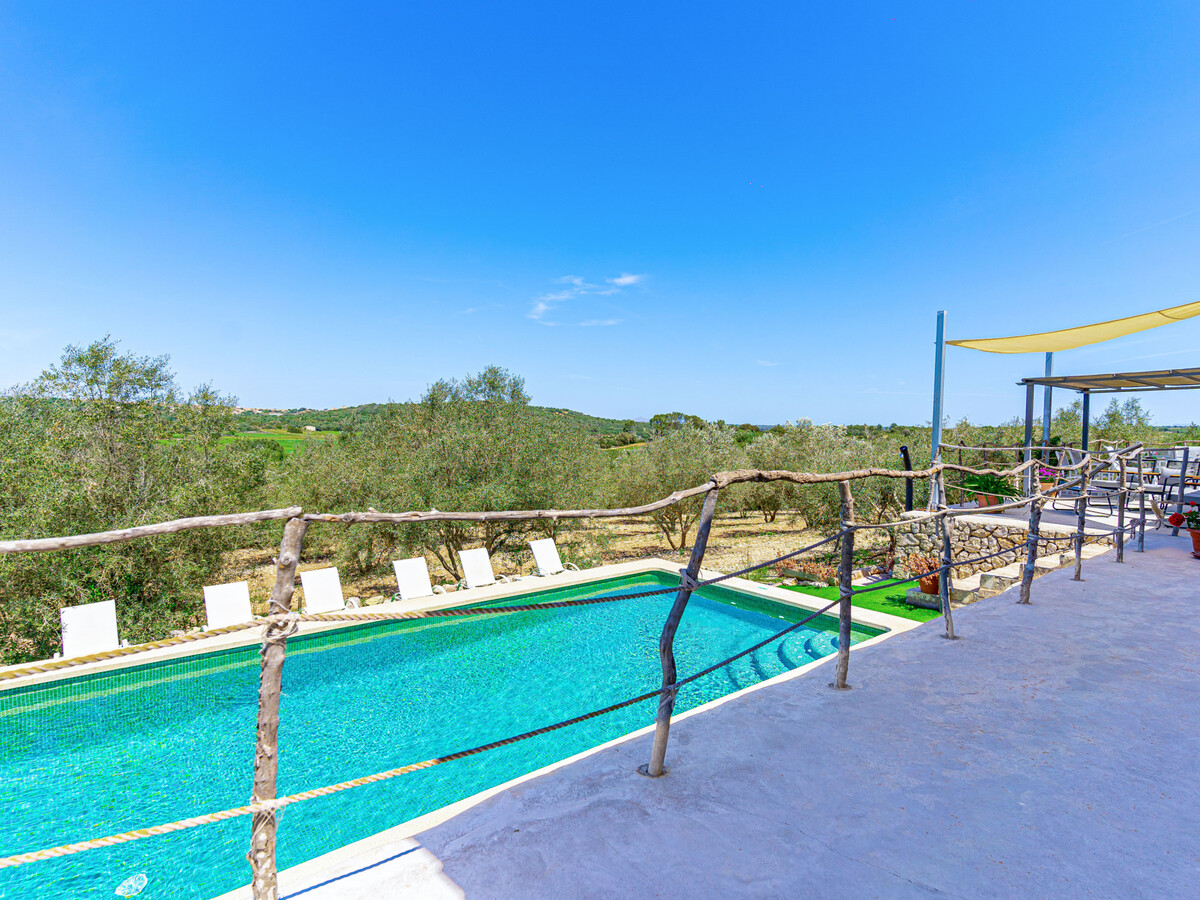Caluix, villa en pierre avec piscine 8×4 à Sineu - Photo 3