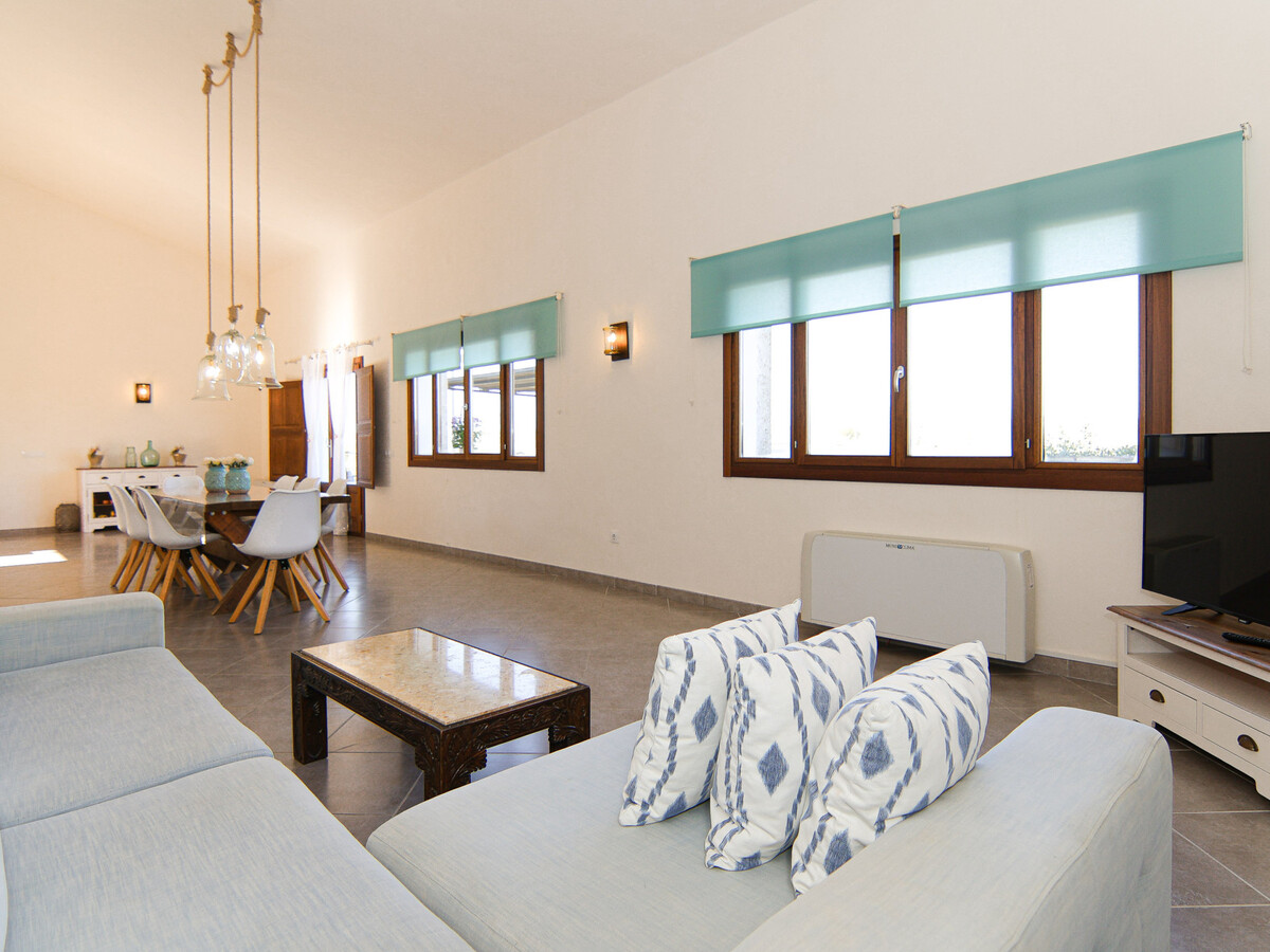 Caluix, villa en pierre avec piscine 8×4 à Sineu - Photo 13