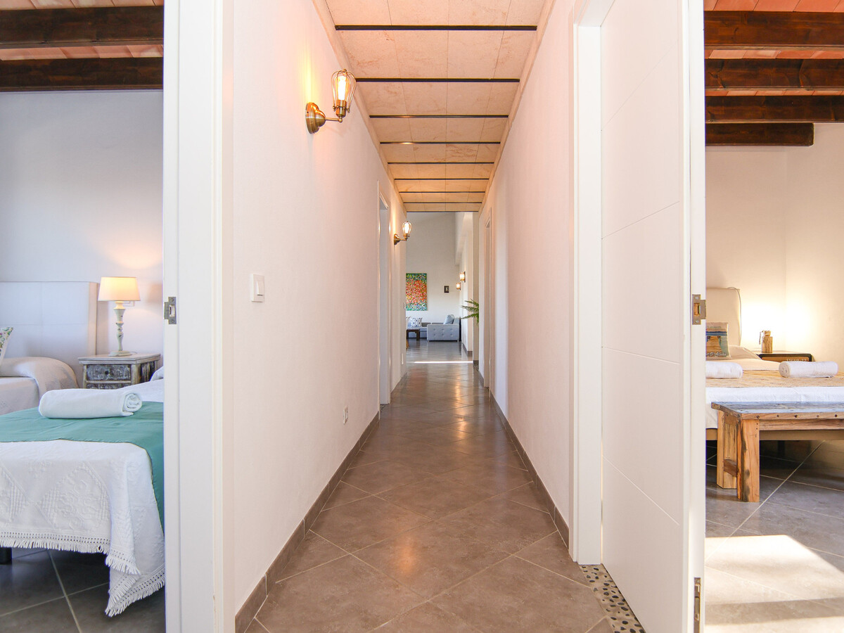 Caluix, villa en pierre avec piscine 8×4 à Sineu - Photo 16