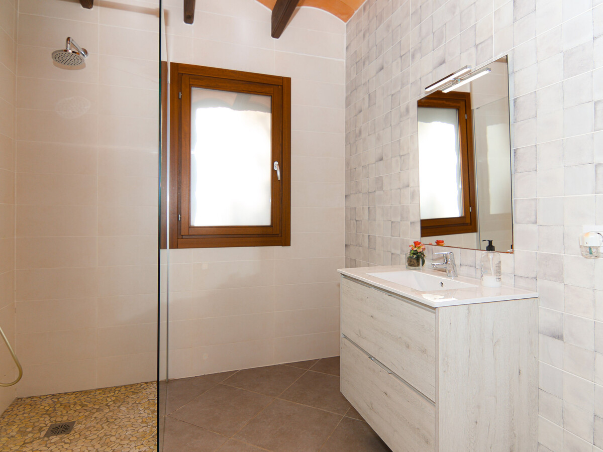 Caluix, villa en pierre avec piscine 8×4 à Sineu - Photo 24