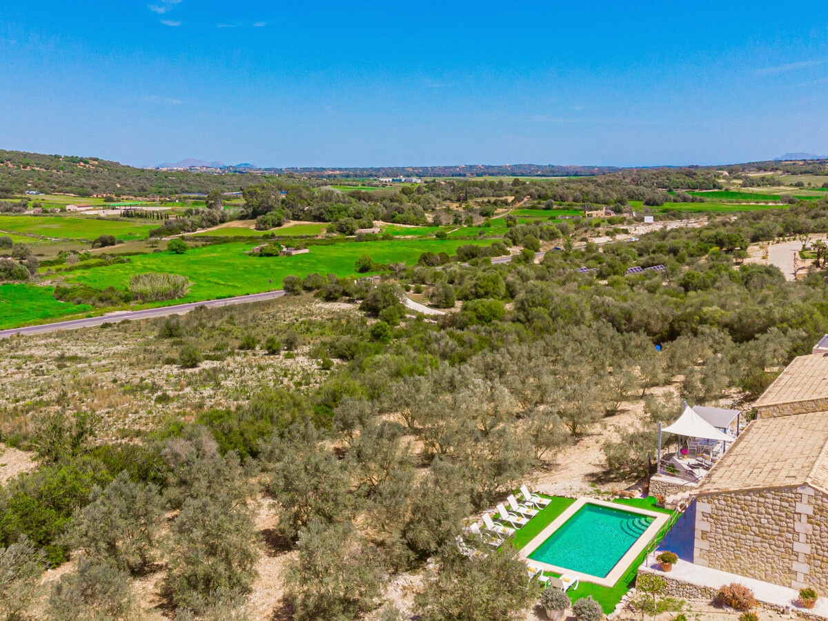 Caluix, villa en pierre avec piscine 8×4 à Sineu - Photo 30