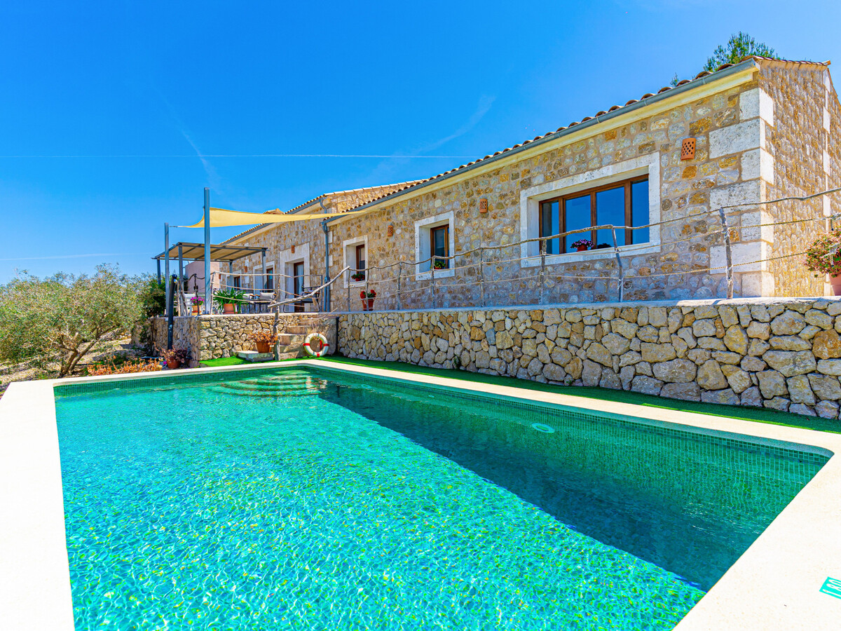 Caluix, villa en pierre avec piscine 8×4 à Sineu - Photo 31