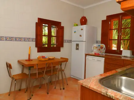 Finca Majorquine avec Piscine Privée et Climatisation : photo 9