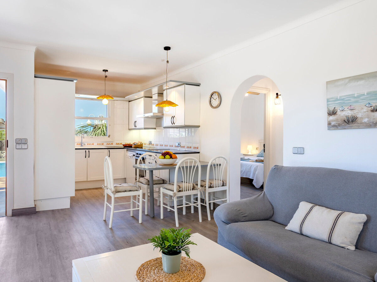 Chalet Irene à Santanyí, 2 chambres avec piscine 7×17m - Photo 13