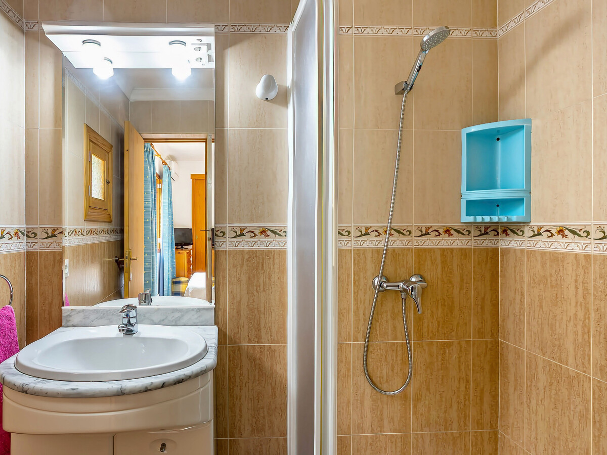 Maison 6 pers. avec piscine privée à Cala Llombards - Photo 24