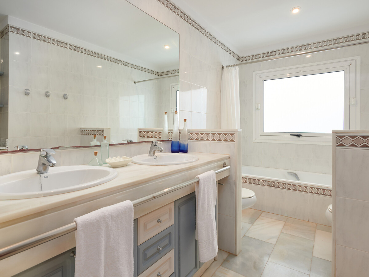 Villa Punta des Port à Porto Petro, 8 pers., piscine - Photo 18