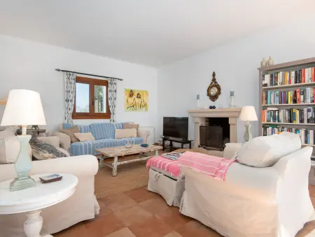Maison Méditerranéenne Lumineuse avec Piscine Privée à Santanyí : photo 17