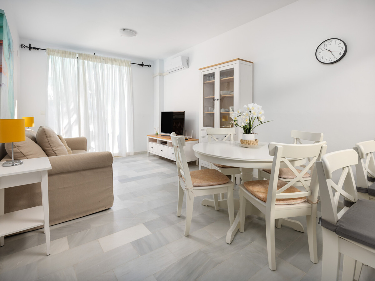 Appartement 2 ch avec vue mer et piscine à Mijas Costa - Photo 9