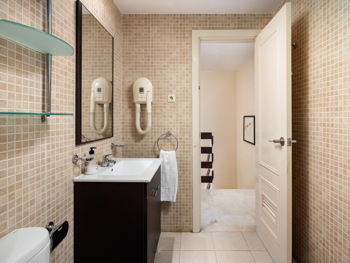 Appartement 2 chambres avec vue mer et piscine chauffée - Photo 17