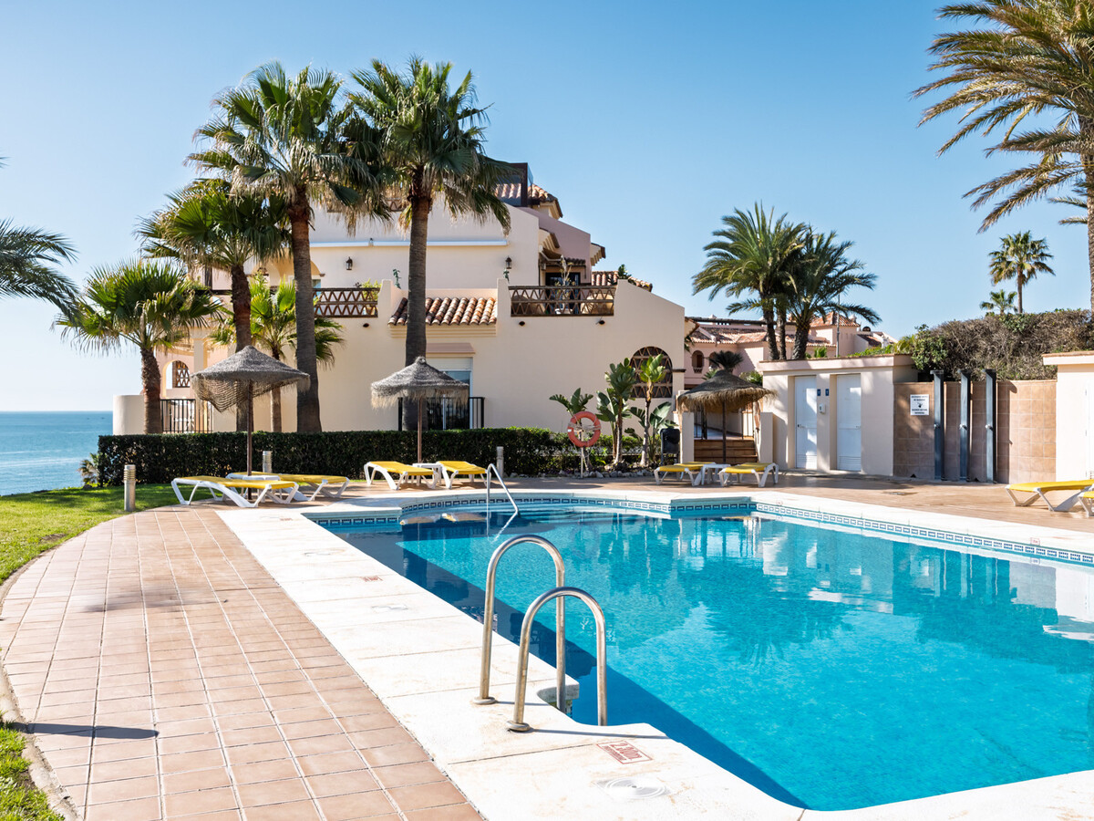 Appartement 2 ch. Mijas Costa, piscine chauffée et tennis - Photo 16