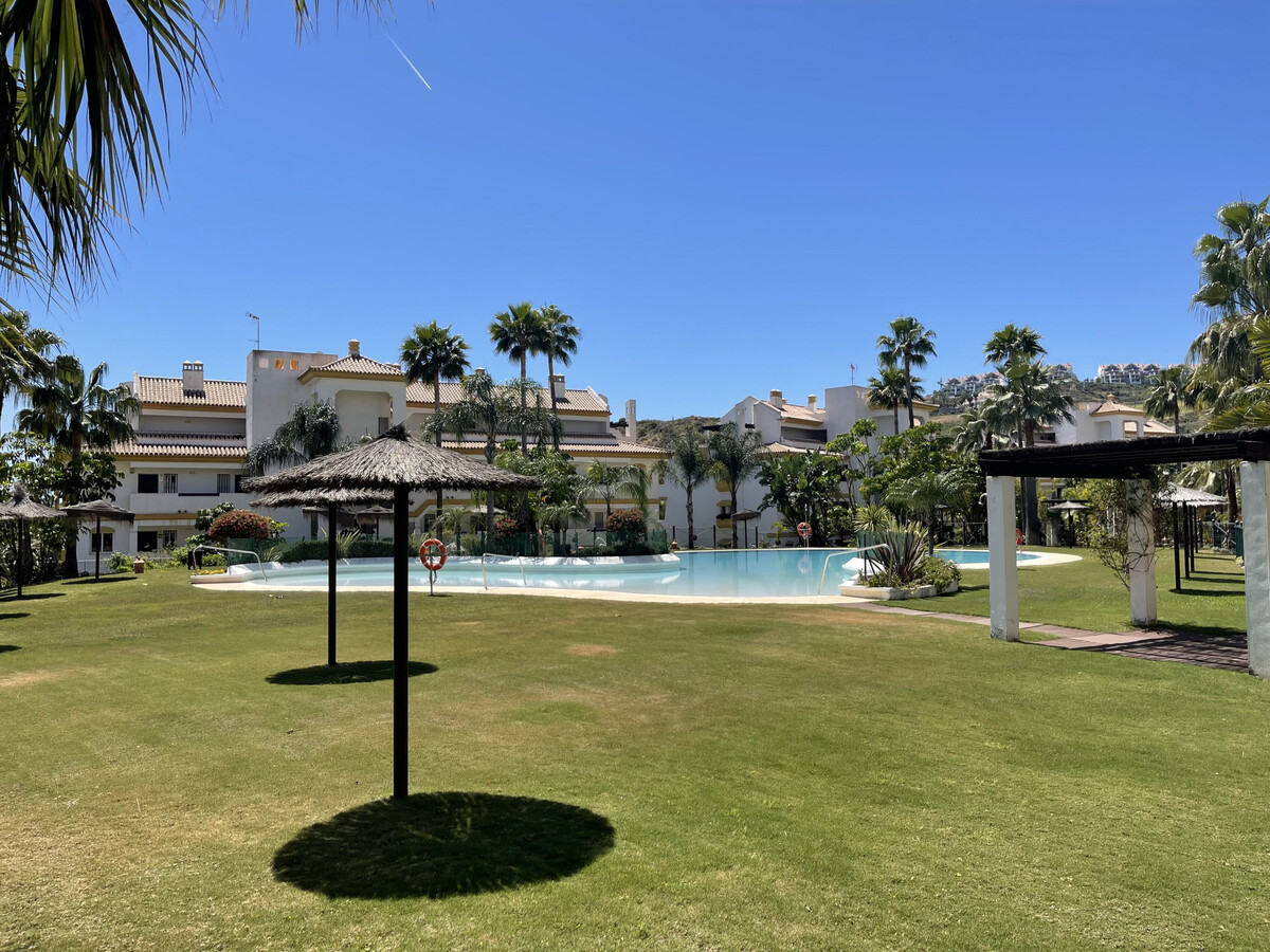 Appartement 2 ch. première ligne golf avec vue mer - Photo 7