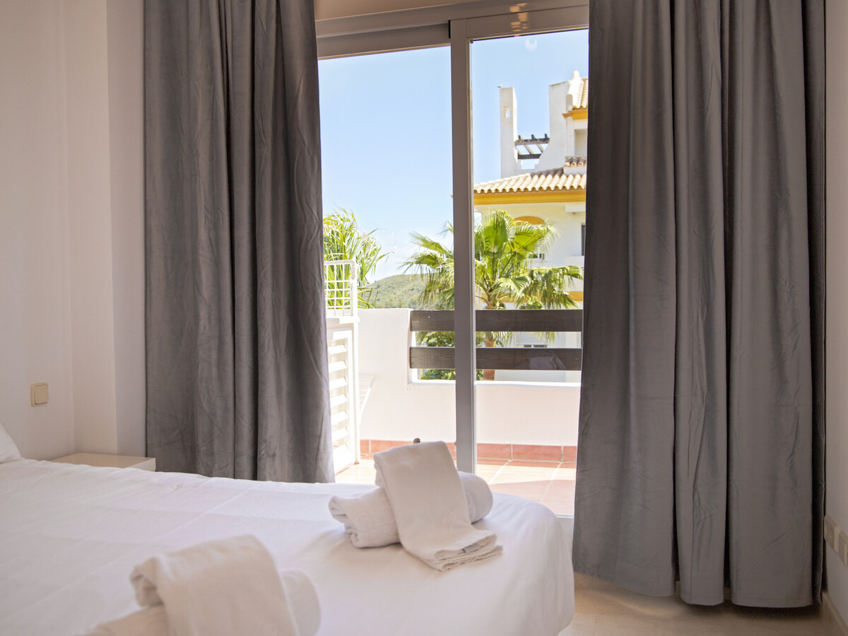 Appartement 2 ch. première ligne golf avec vue mer - Photo 9