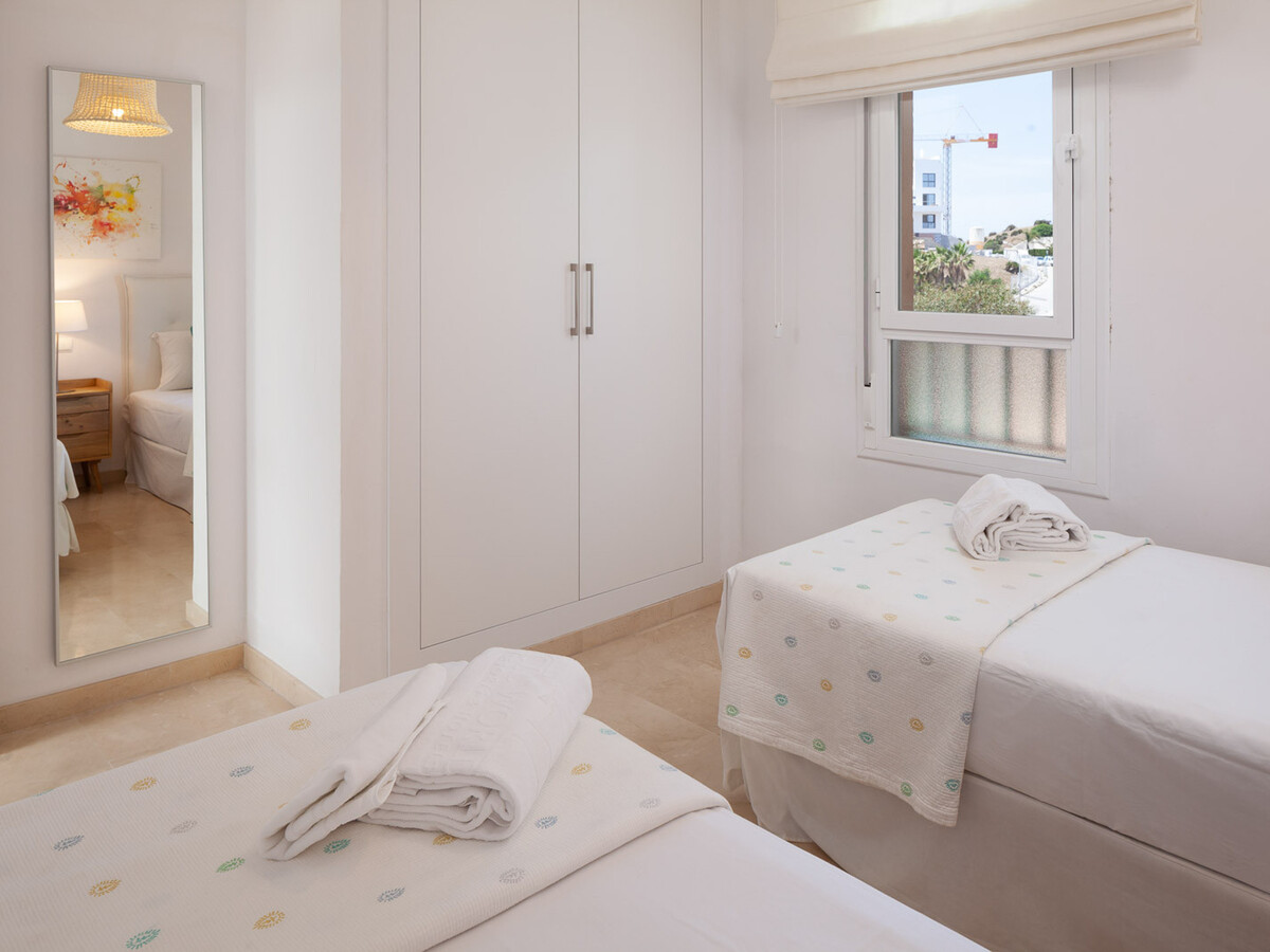Appartement 2 chambres à Mijas Costa, vue mer et piscines - Photo 12