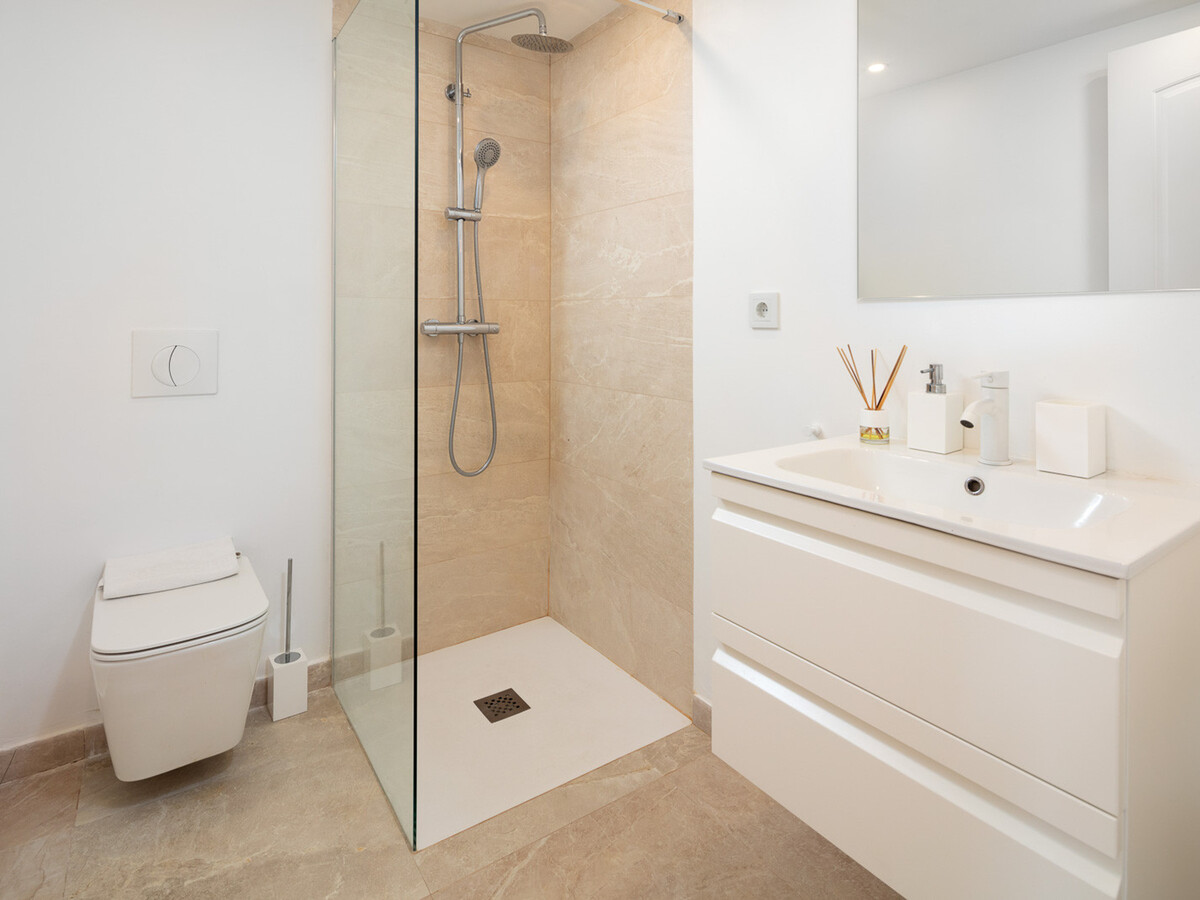 Appartement 3 chambres lumineux avec piscine à Marbella - Photo 21