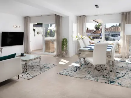 Location appartement à Marbella, Charmant Appartement 3 Chambres Marbella