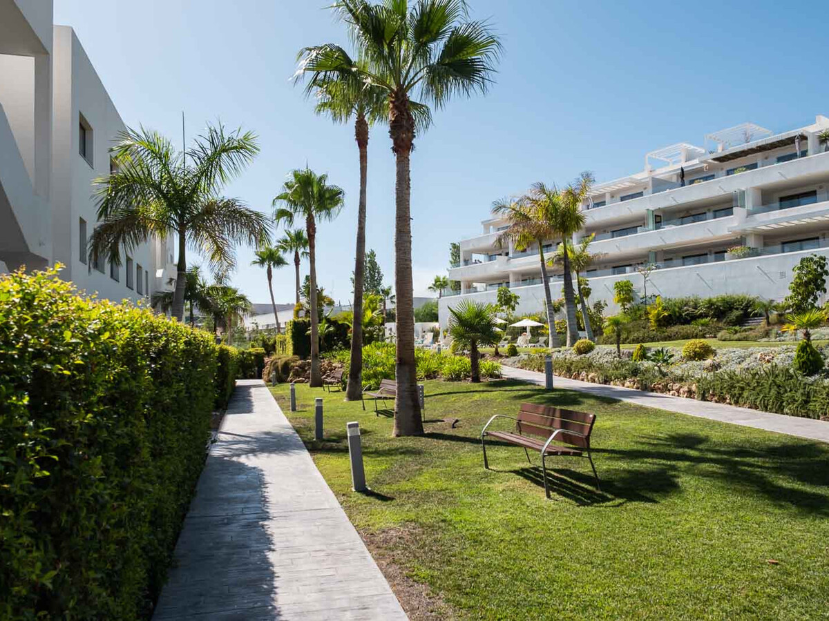 Appartement 2 ch, vue mer et golf à Estepona - Photo 16
