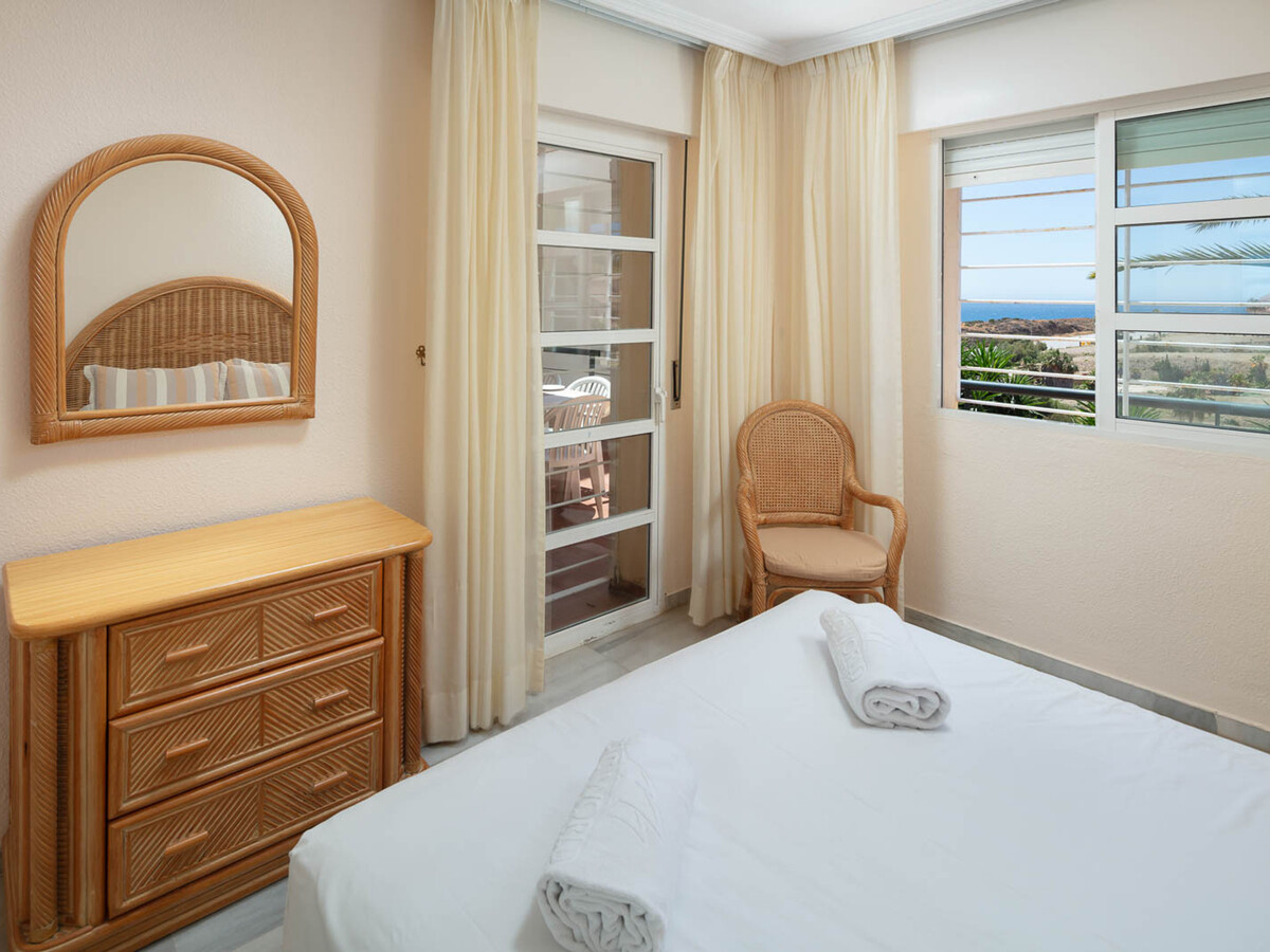 Appartement 2 chambres Mijas Costa, vue mer et piscines - Photo 15