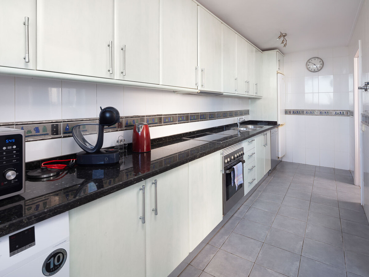 Appartement 57m² lumineux à Mijas Costa, vue mer et piscine - Photo 11