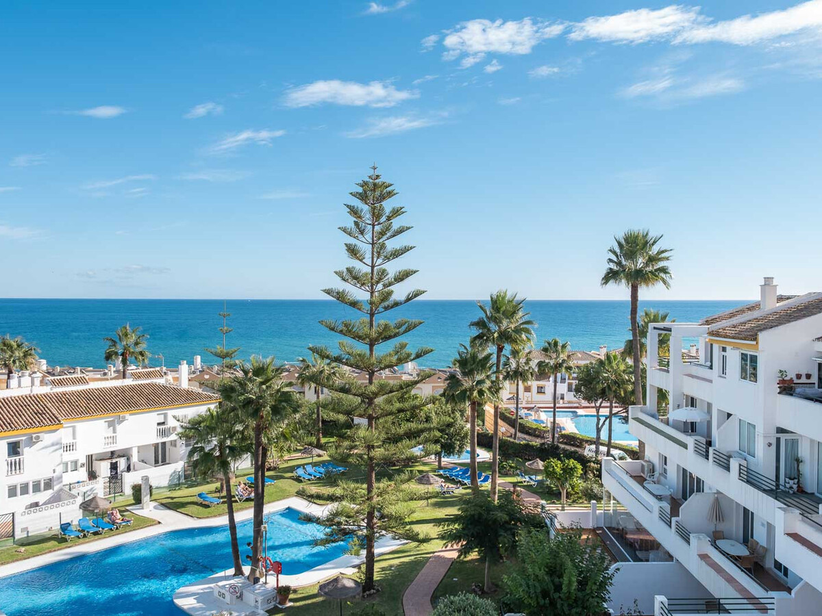 Appartement 57m² lumineux à Mijas Costa, vue mer et piscine - Photo 17