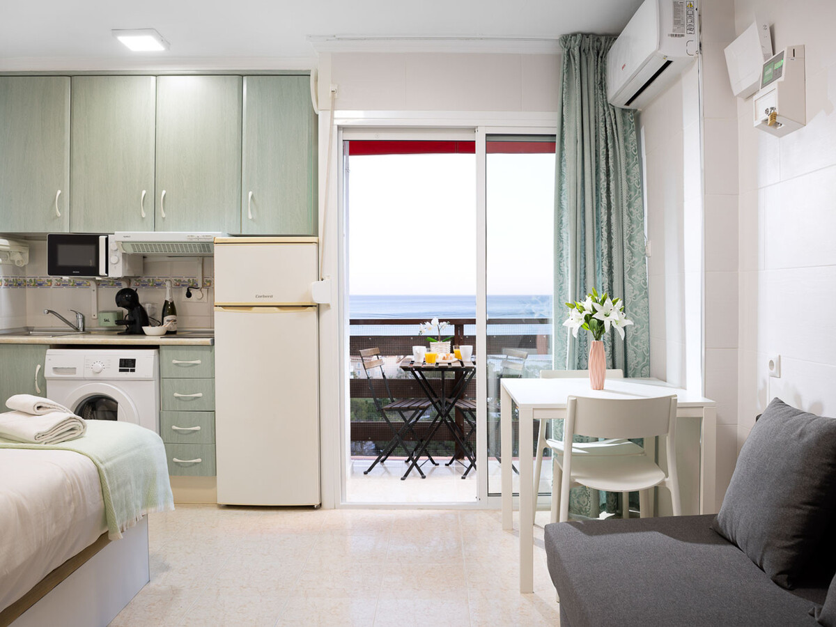 Studio vue mer avec piscine à Benalmádena - Photo 3