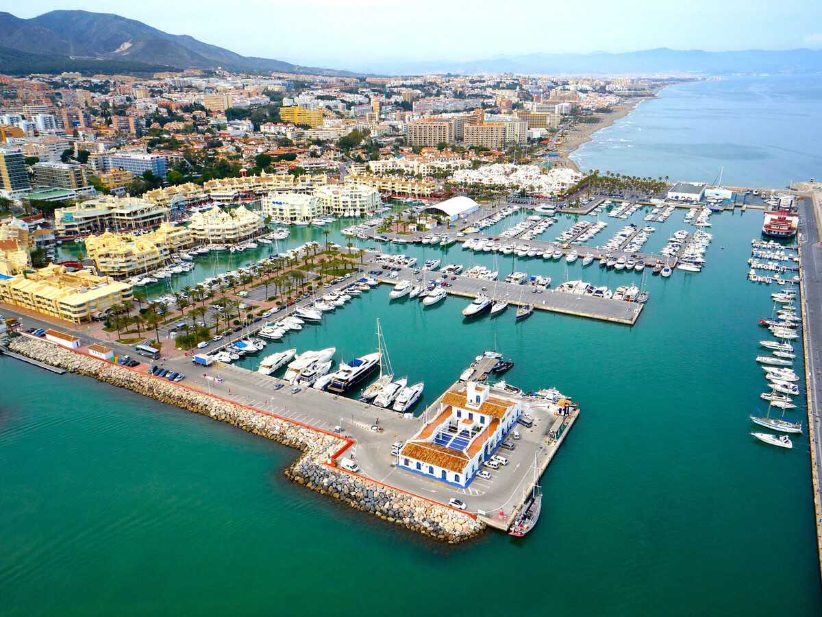 Studio vue mer avec piscine à Benalmádena - Photo 24