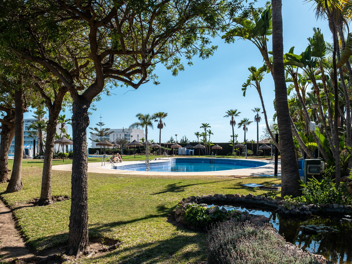 Appartement front de plage, 2 ch., terrasse à Benalmádena - Photo 24