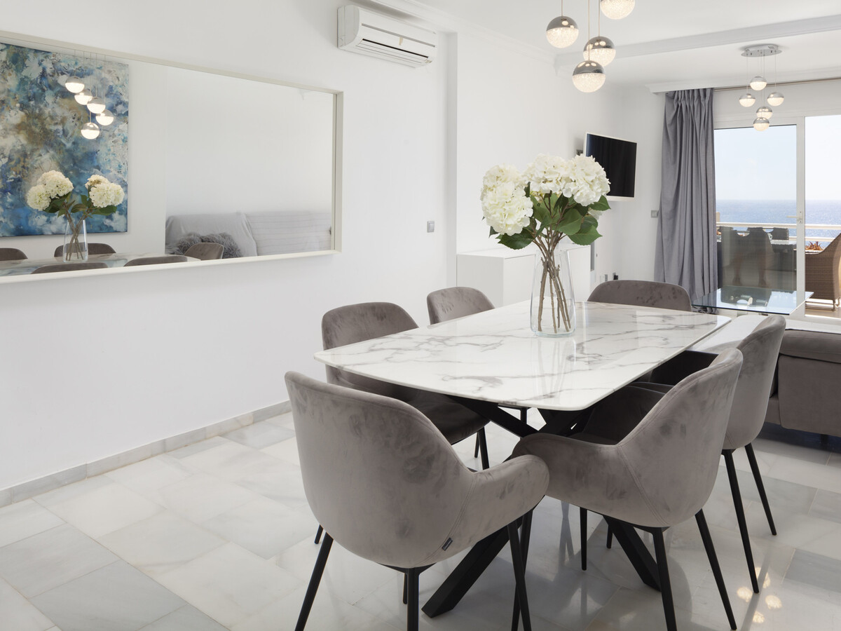 Appartement front de mer 2 chambres, piscine - Mijas Costa - Photo 8