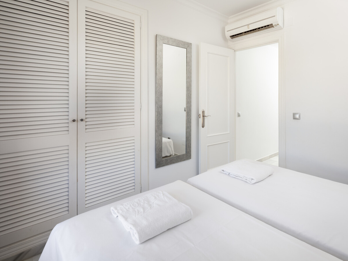 Appartement front de mer 2 chambres, piscine - Mijas Costa - Photo 12