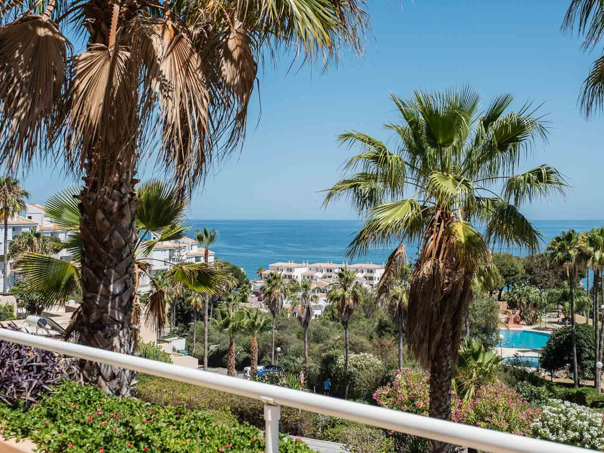 Appartement front de mer, 2 ch., piscine chauffée à Mijas - Photo 1