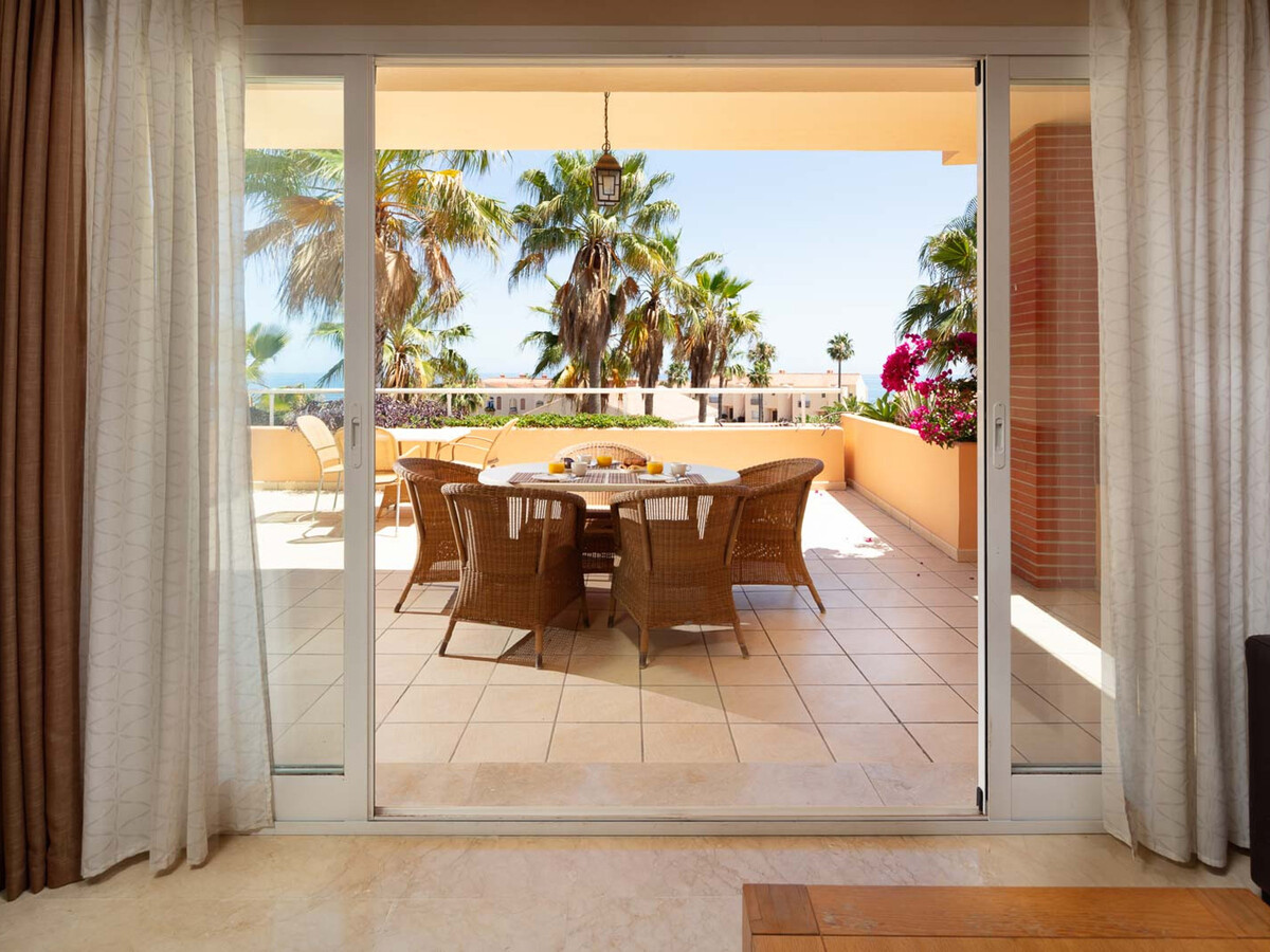 Appartement front de mer, 2 ch., piscine chauffée à Mijas - Photo 4