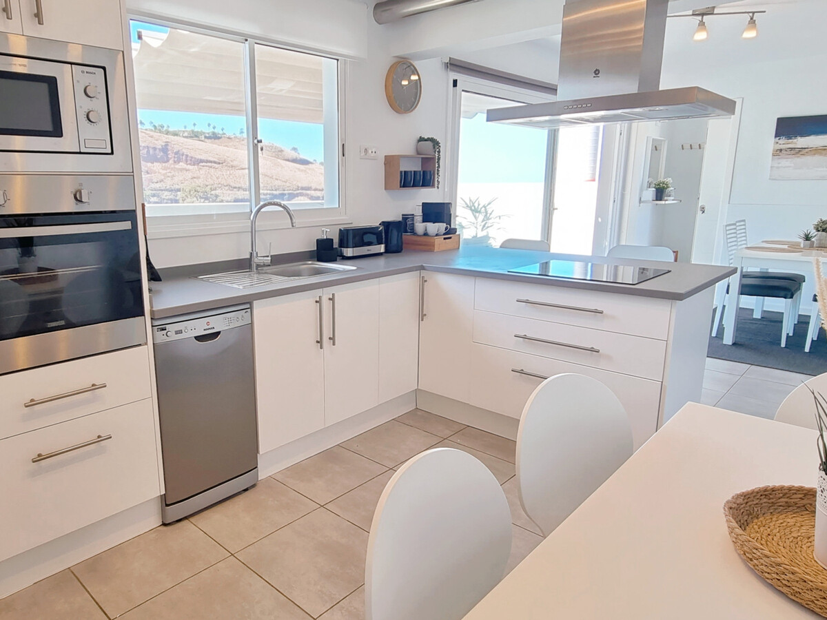 Appartement 5 pers. avec jacuzzi et vue Teide - Photo 4