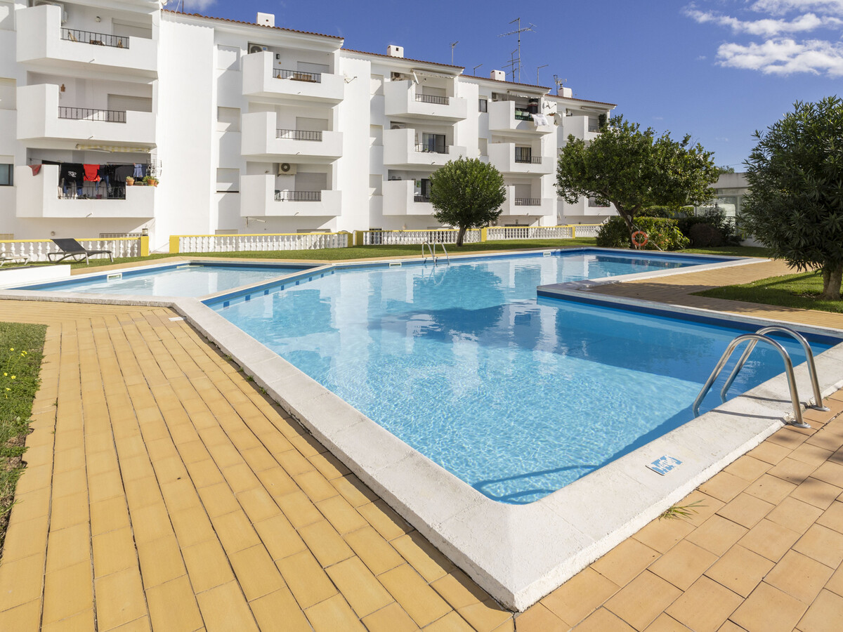 Appartement 2 chambres à Albufeira, terrasse et piscine - Photo 1