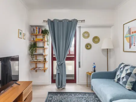Location appartement à Porto, Appartement moderne proche de Casa da Musica avec Netflix