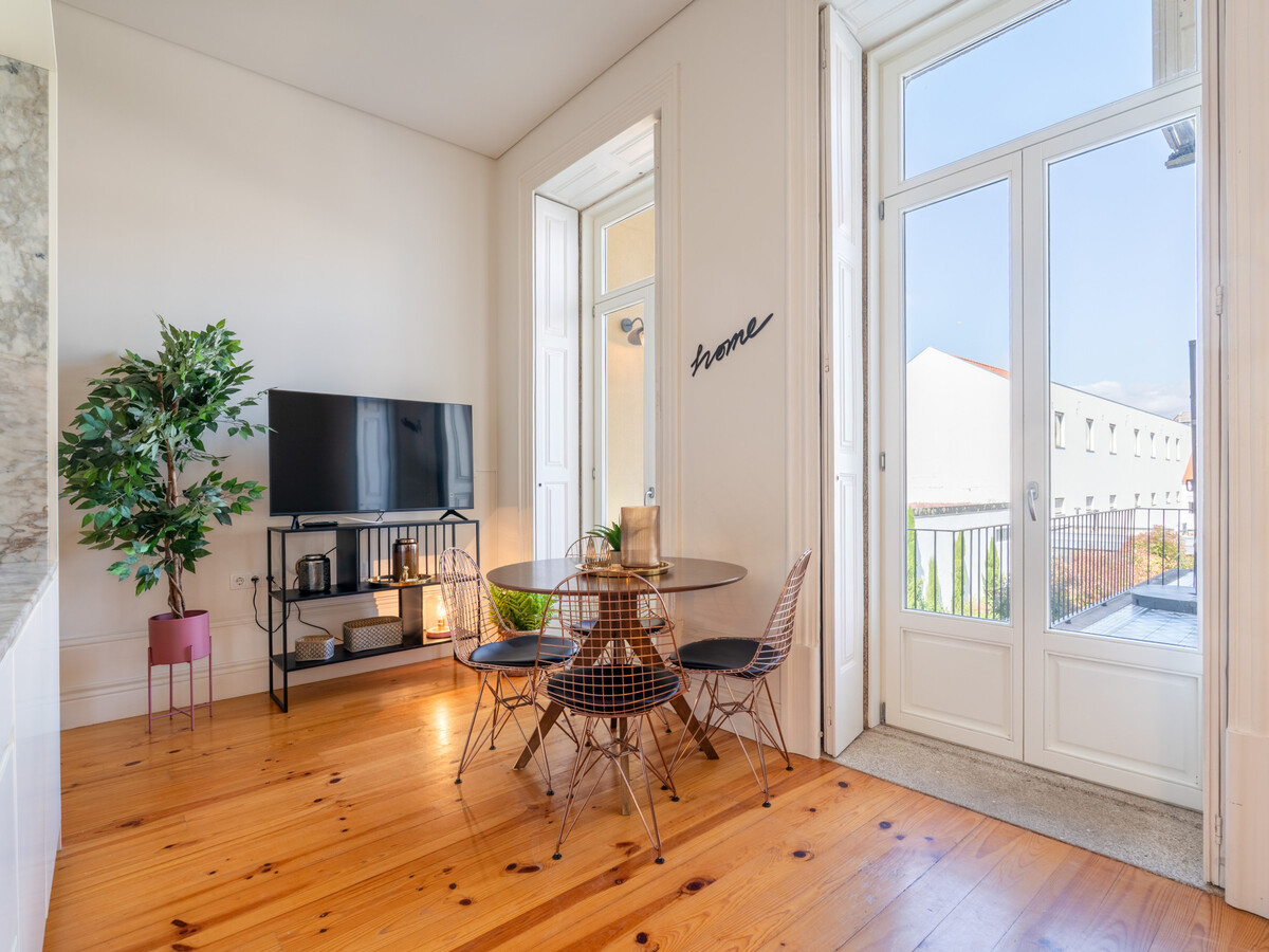 Studio avec terrasse privée au cœur de Porto - Photo 7