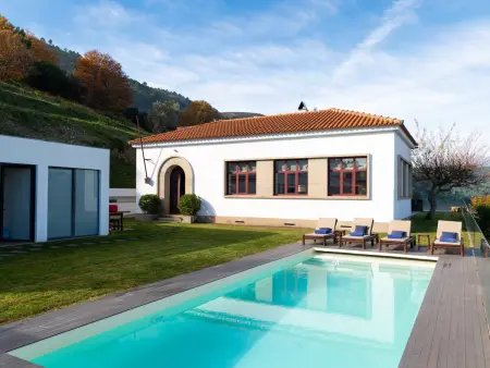 Villa Lieu des Lettres: 4 chambres, piscine privée Douro : photo 2