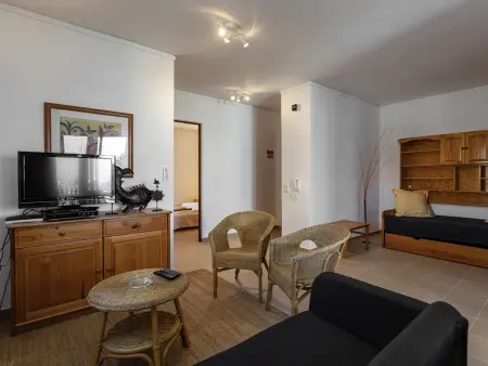 Location appartement à Quarteira Vilamoura, Appartement confortable à Vilamoura, vue sur marina, Wi-Fi, parking incl.